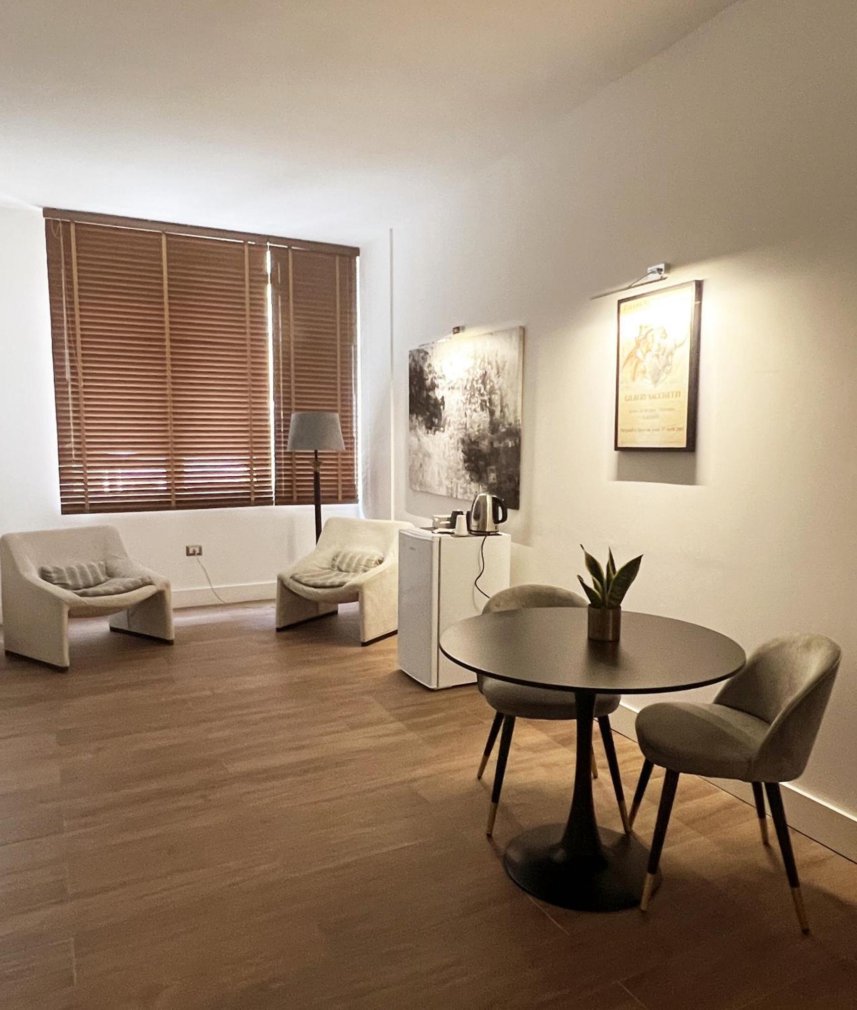 Alea Rooms Lecce Esterno foto